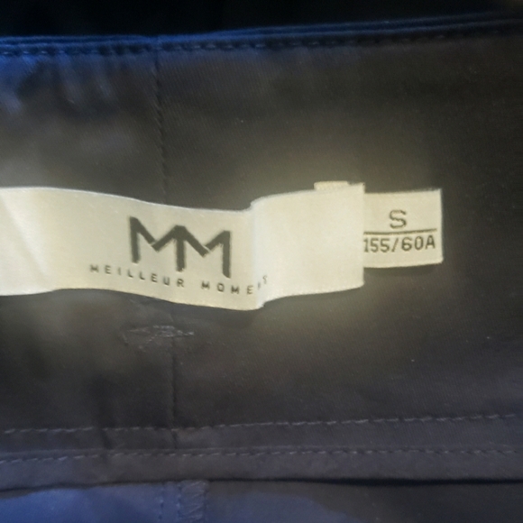 MM Midi length skirt. - Picture 3 of 6